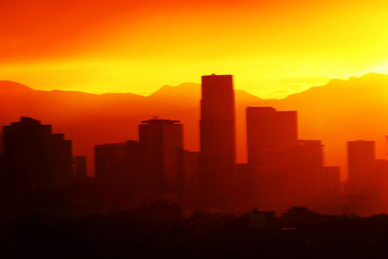 Denver weather: Staying warm and dry through the weekend