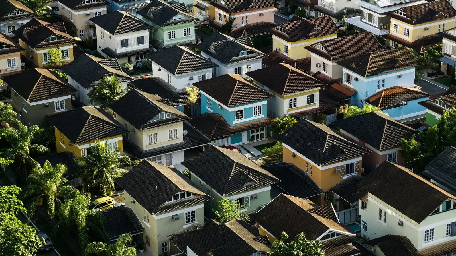 I Asked ChatGPT to Predict Which Housing Markets Will Crash Next – The Results May Alarm Homeowners