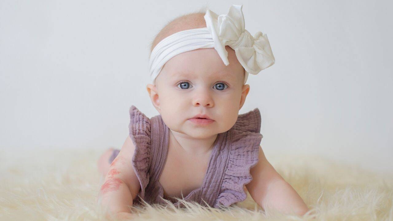 10 baby girl names inspired by flowers with deep cultural and spiritual