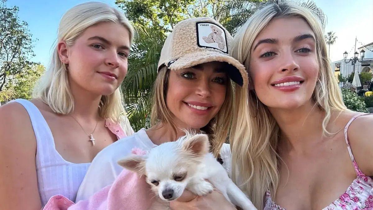 Charlie Sheen's Daughter Sami Sheen Fires Back at Claims Her Dad Supports Her: 'He Hasn't Given Me a Dime'