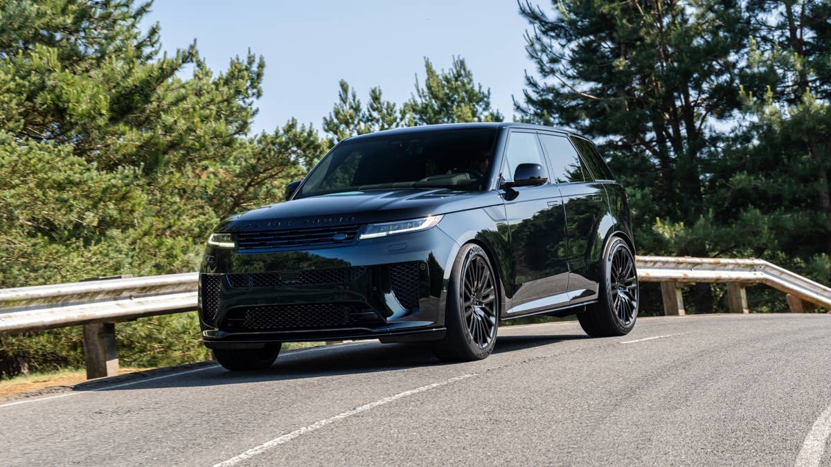 2026 Land Rover Range Rover SV