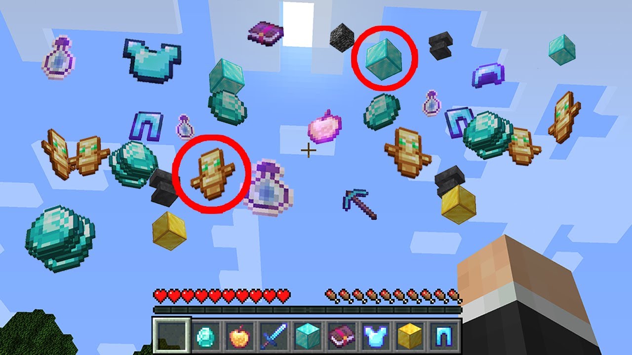 Minecraft UHC but random loot drops from the sky