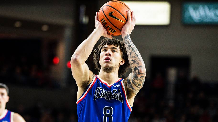 Gonzaga Bulldogs guard Jalen Warley (8).