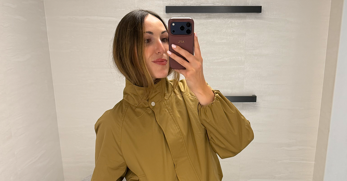 Anna LaPlaca trying on fall fashion items from the Nordstrom Anniversary Sale