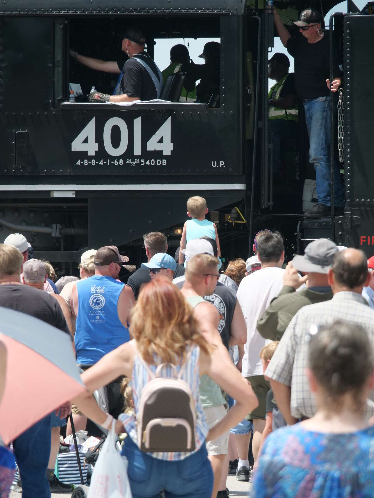 Big Boy 4014 draws thousands to Girard on Illinois stop