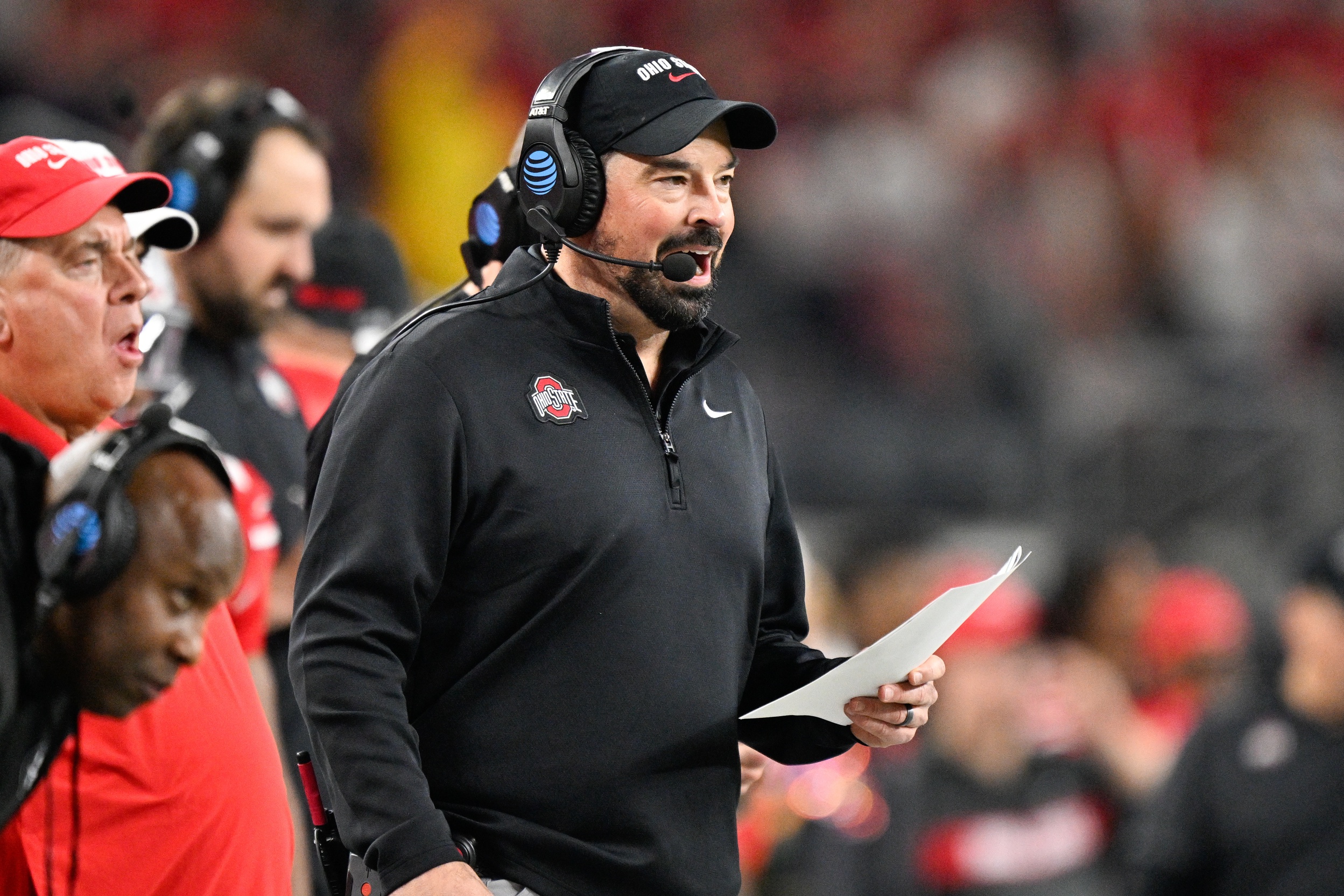 College football analyst sees storm brewing for Ohio State