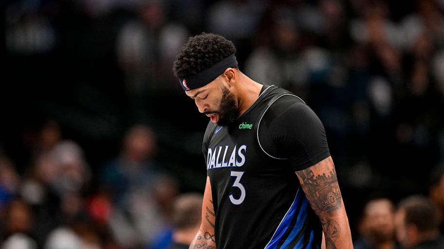 Former Dallas Mavericks Forward Anthony Davis