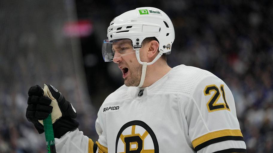 This veteran free agent makes too much sense in black and gold