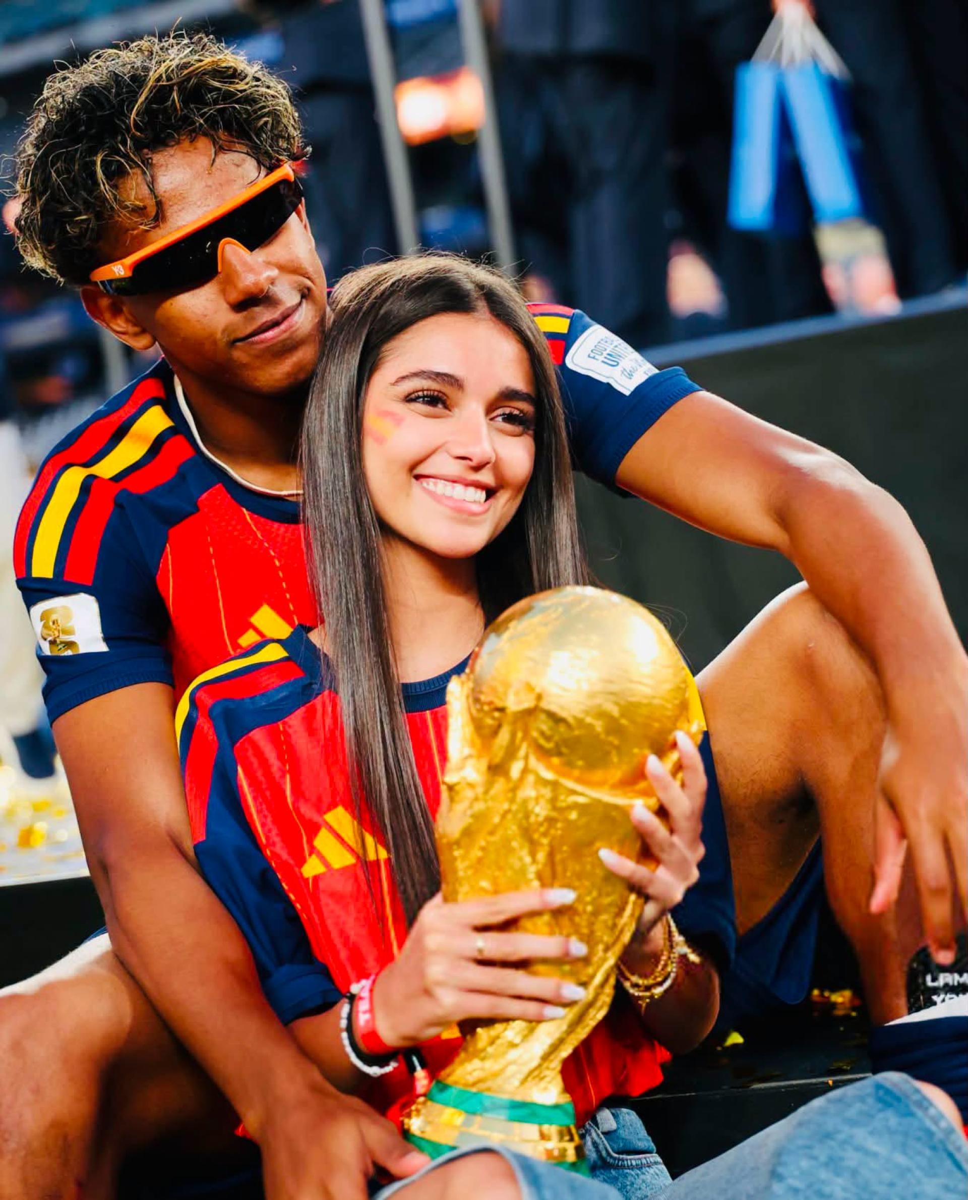 Lamine Yamal with Girlfriend