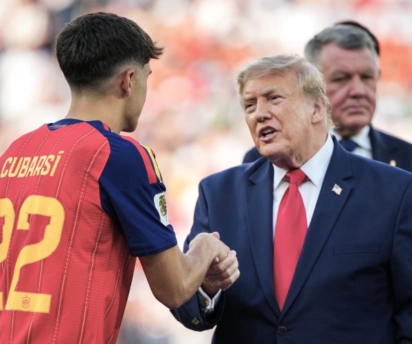 F-16s Intercept Jets Near Trump at World Cup