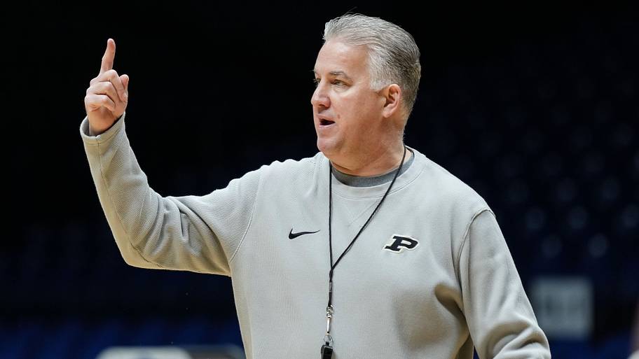 Purdue Boilermakers head coach Matt Painter talks to players.