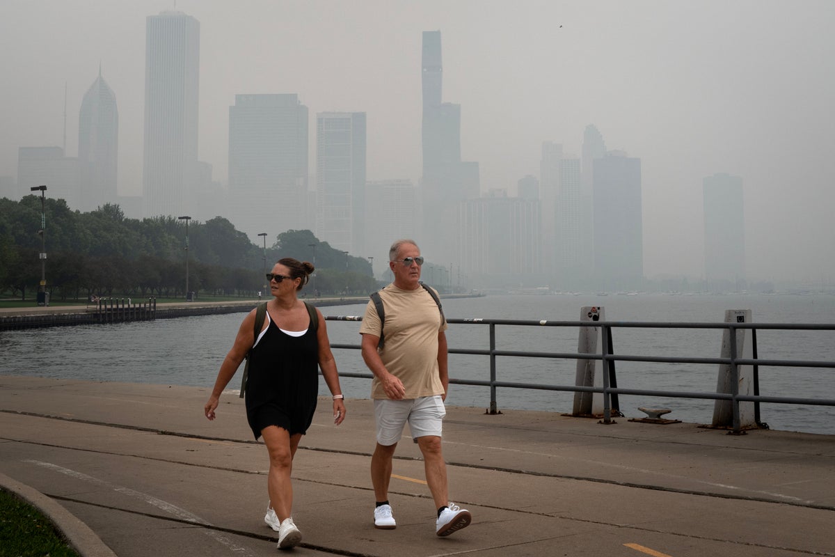 Experts warn AC units may still circulate wildfire smoke indoors