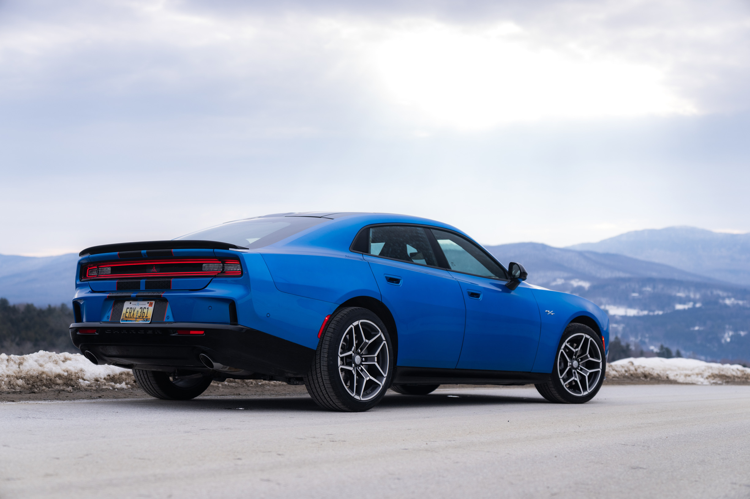 An 8-Seat Mazda Is Faster And Lighter Than A 420-HP Dodge Charger R/T