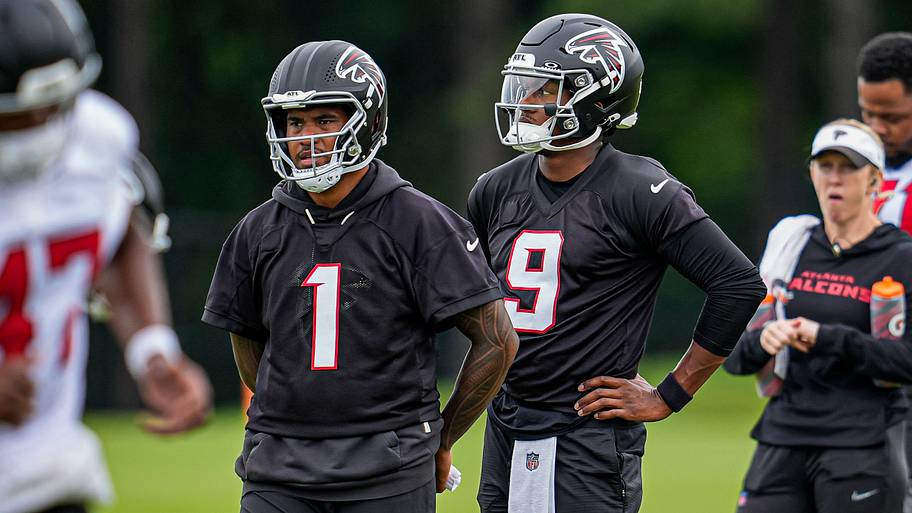 Atlanta Falcons quarterbacks Tua Tagovailoa and Michael Penix Jr.