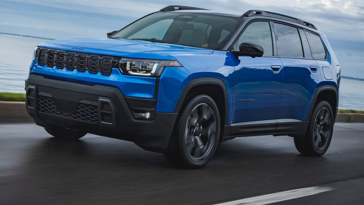 2026-jeep-cherokee-overland-in-hydra-blue-pearl-front-angled-view-driving