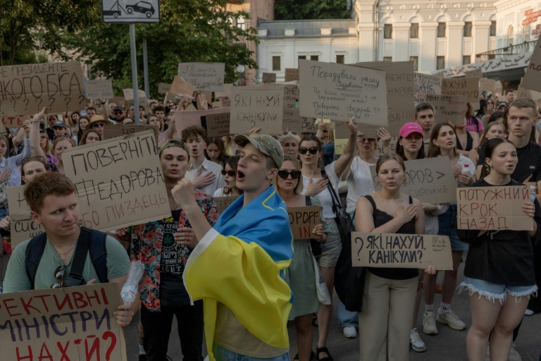 Hundreds have showed up in the capital Kyiv since last week