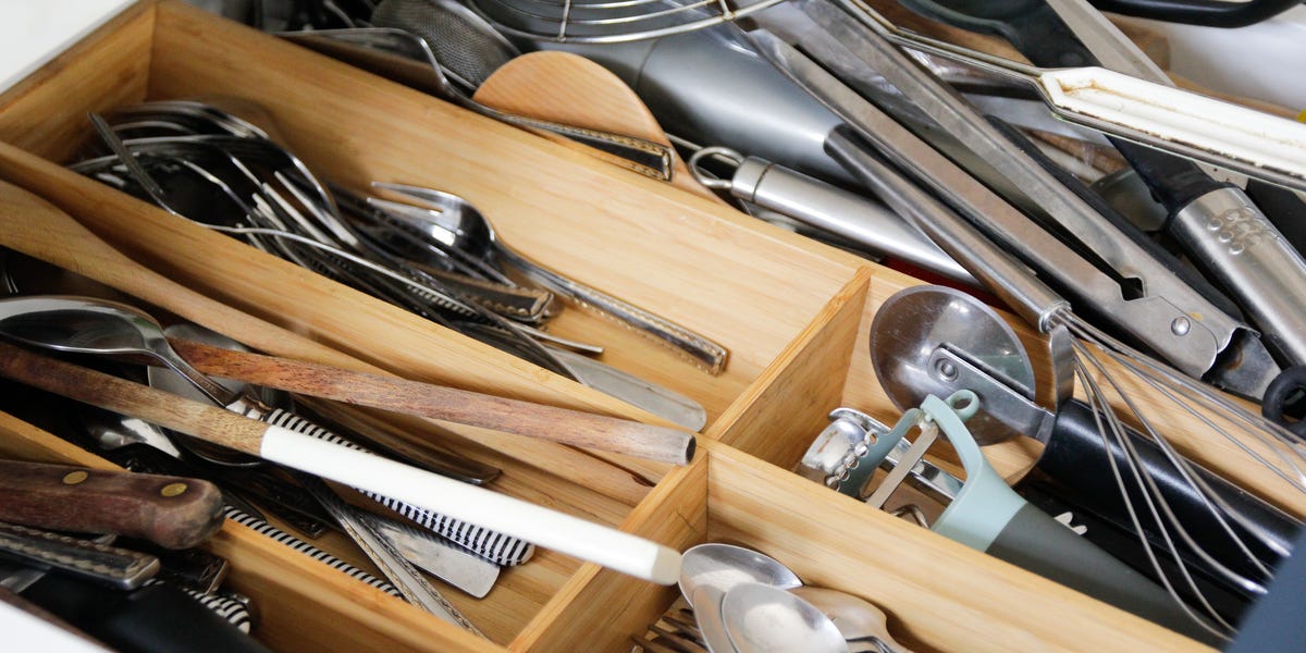 16 Things In Your Kitchen You Should Toss ASAP