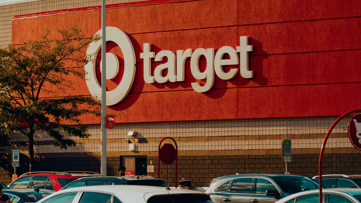 Target's Luxe Foldable $40 Chair Is Perfect for Small Rooms