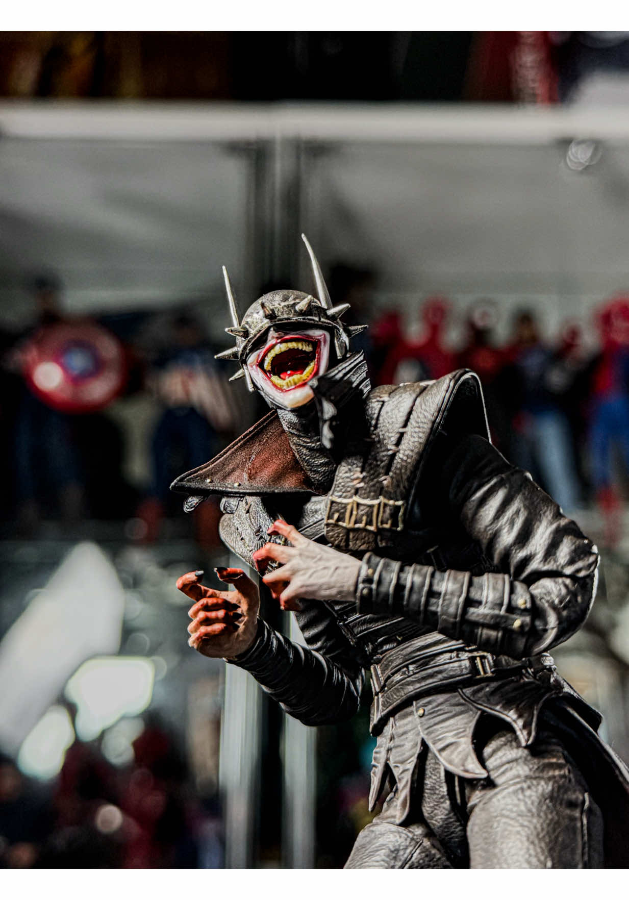 Batman who laughs figure ASMR unboxing