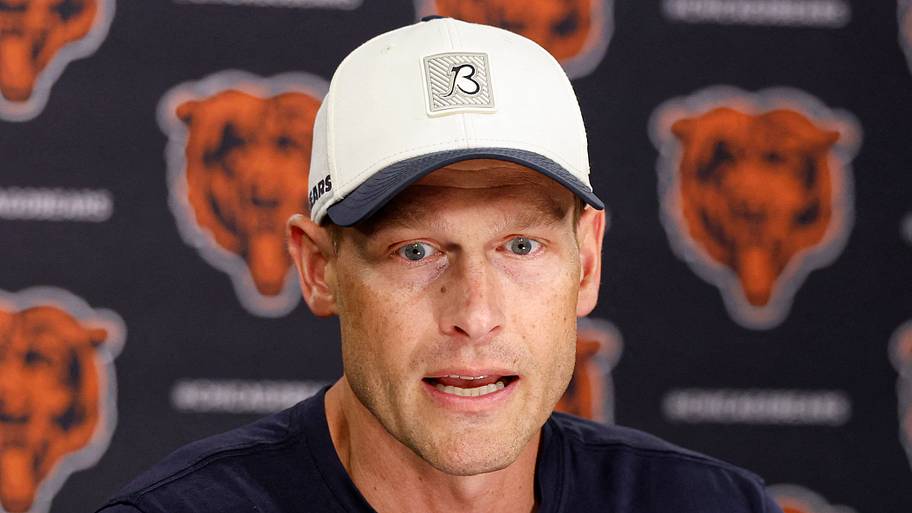 Predicting Bears' 53-man roster before camp (with one bold surprise)