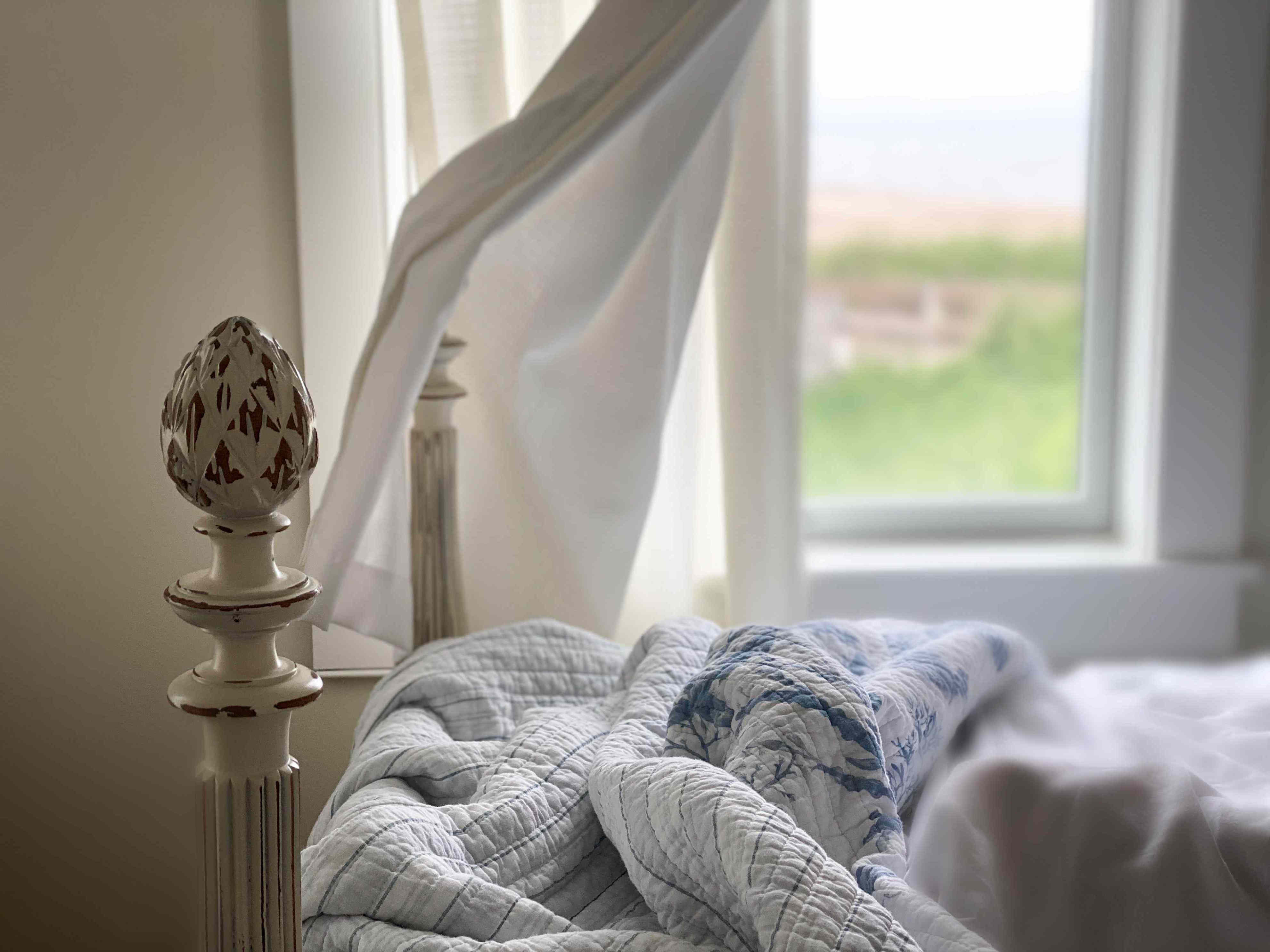 8 tricks to get the best night’s sleep during summer without AC