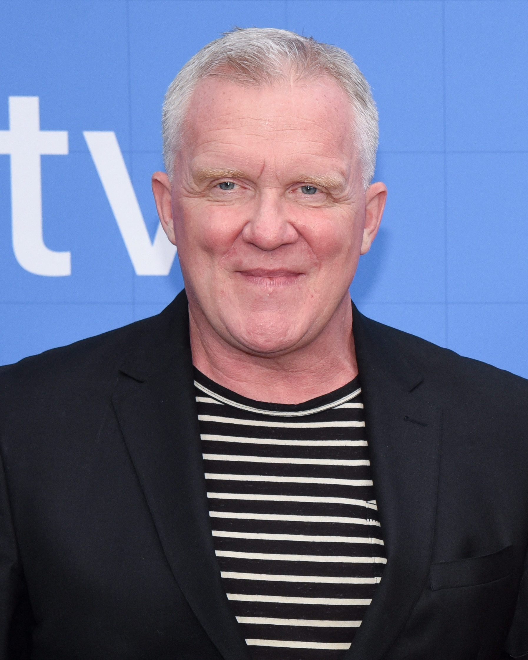 ‘Breakfast Club’ Actor Anthony Michael Hall Looks Unrecognizable From His Child Star Days