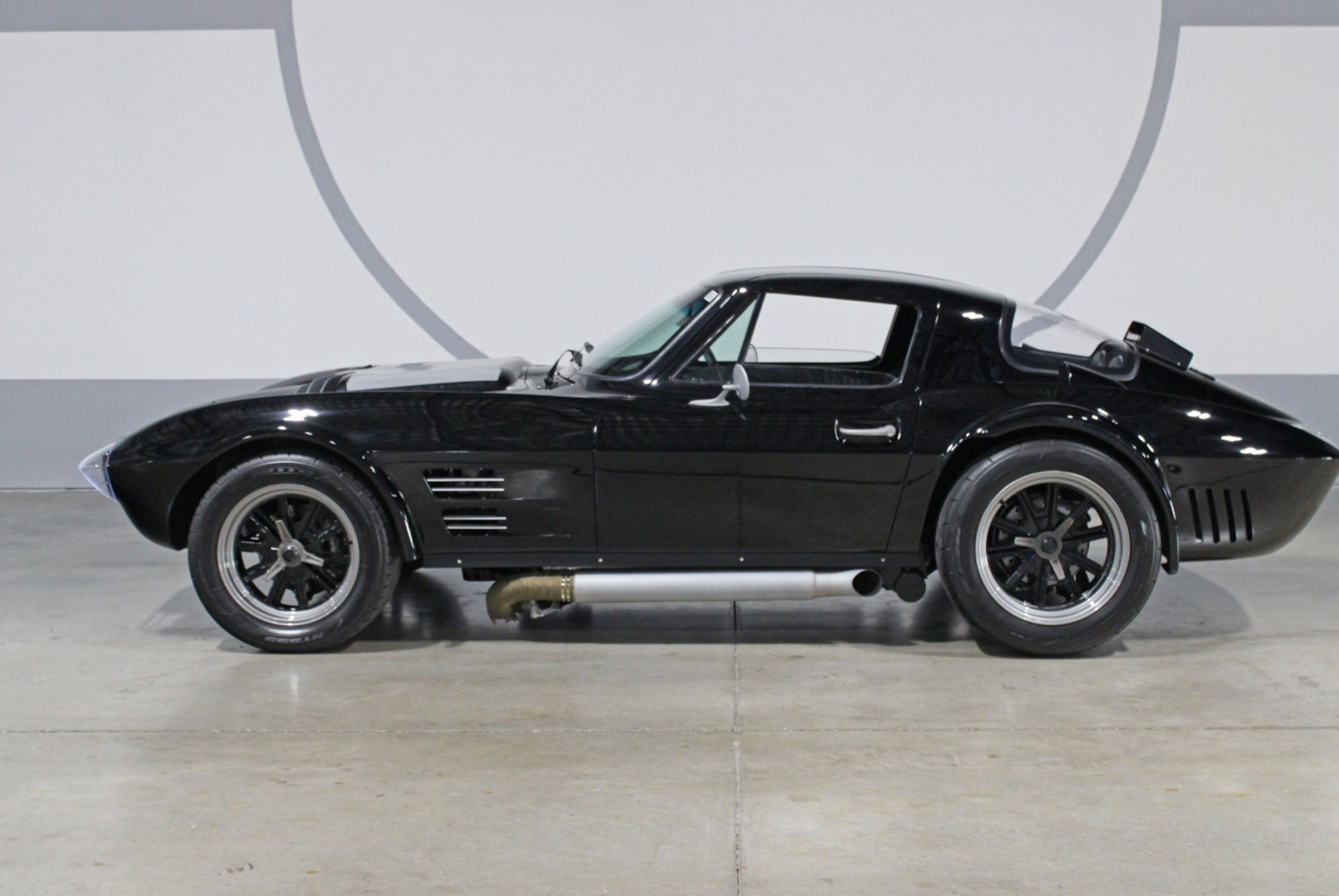 10 Coolest Chevrolet Corvettes On Motorious