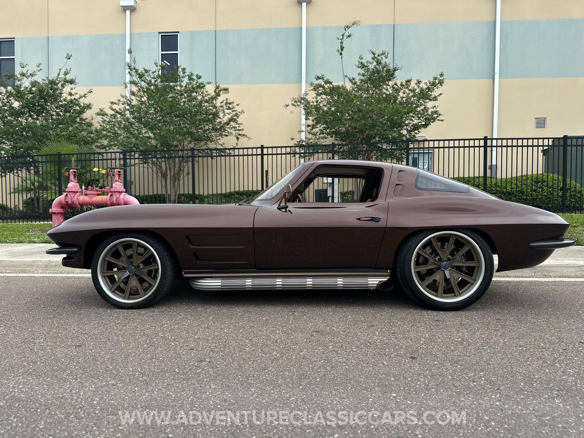 10 Coolest Chevrolet Corvettes On Motorious