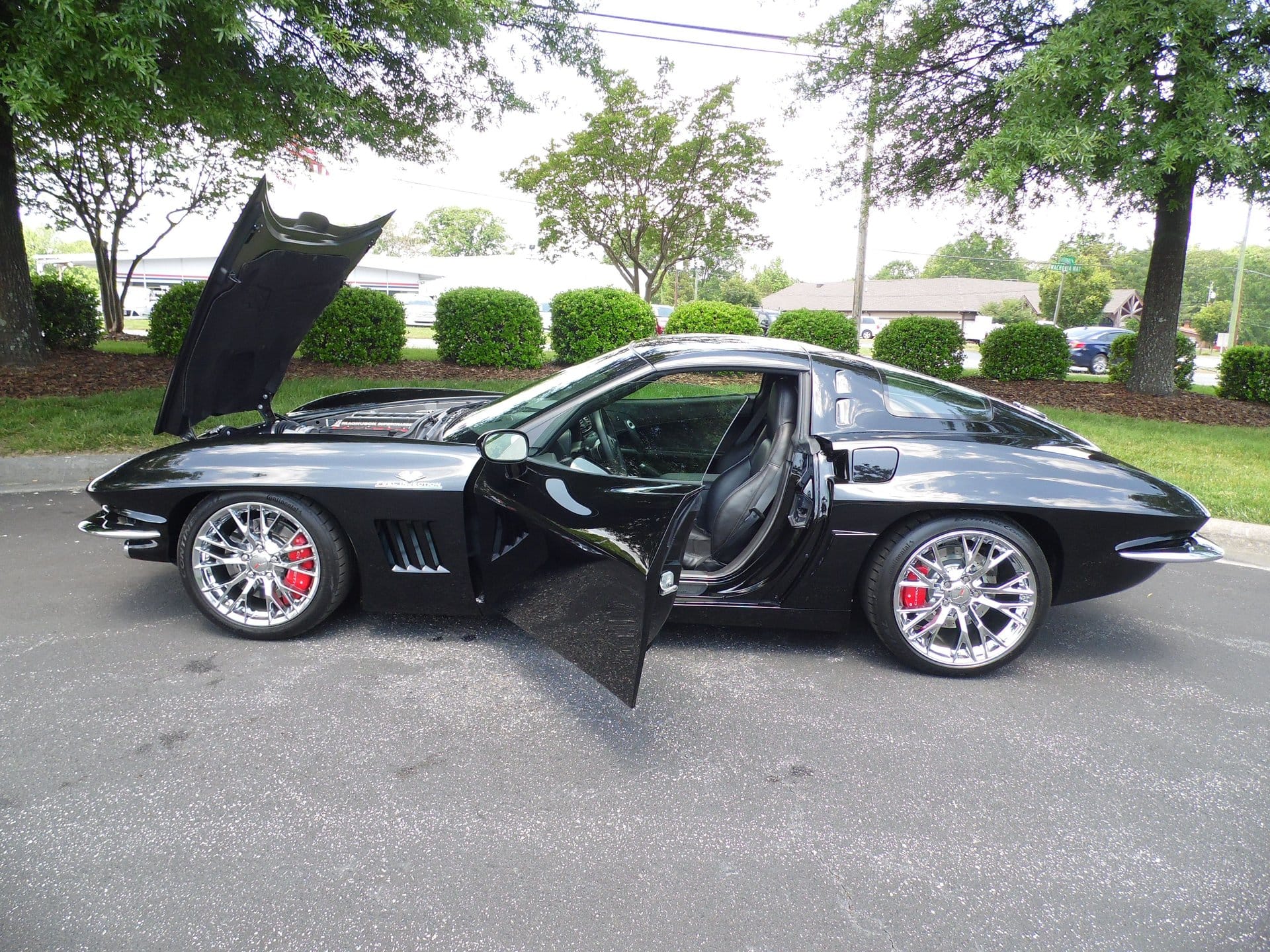 10 Coolest Chevrolet Corvettes On Motorious