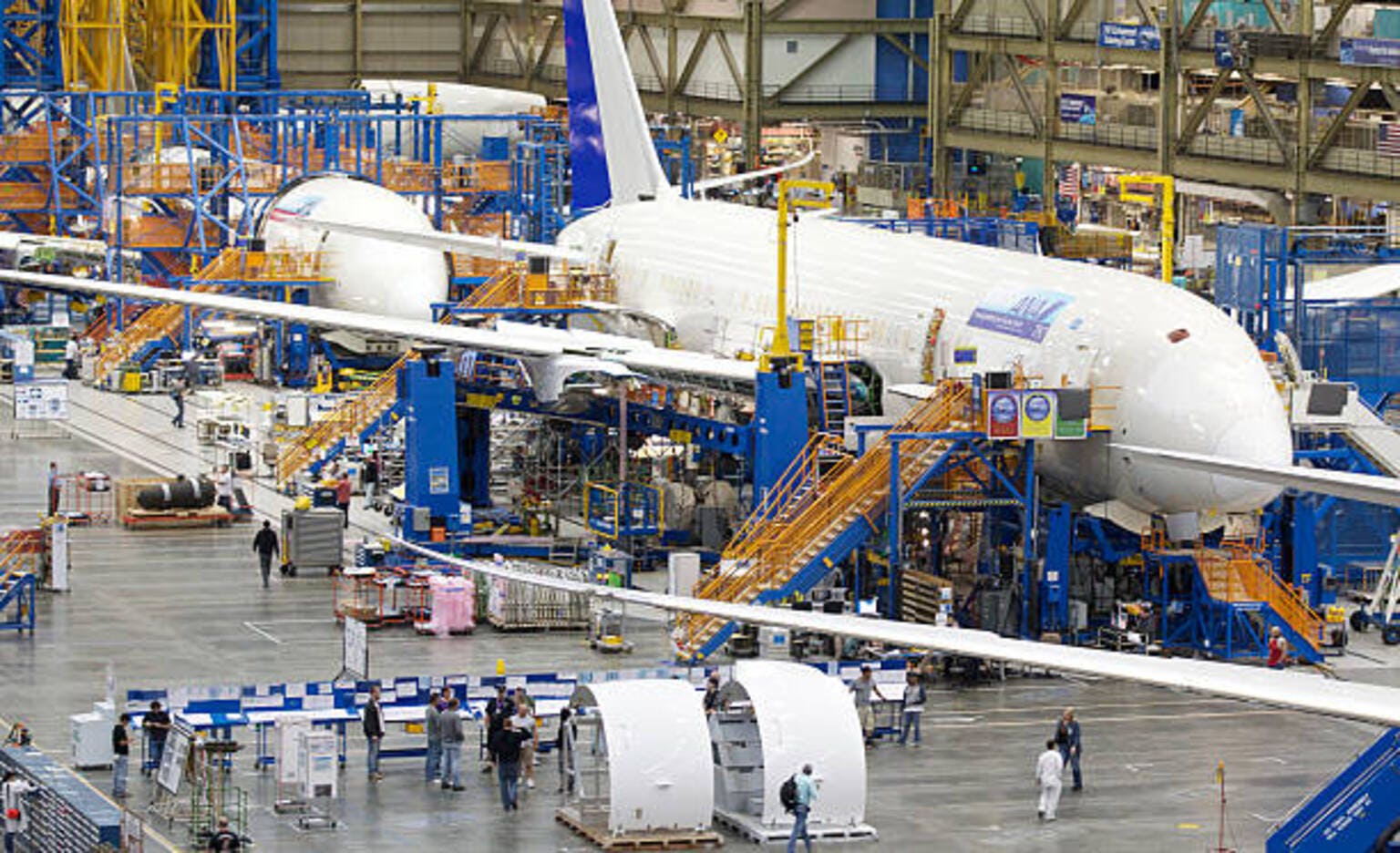 Boeing secures more than 140 aircraft commitments at Farnborough Airshow