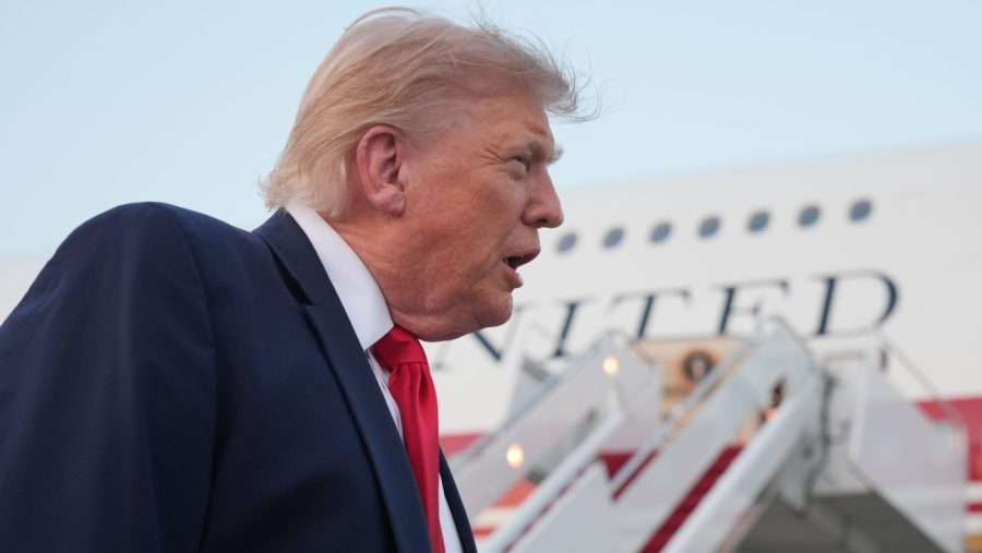 Live updates: US pounds Iran as war’s death toll hits 17