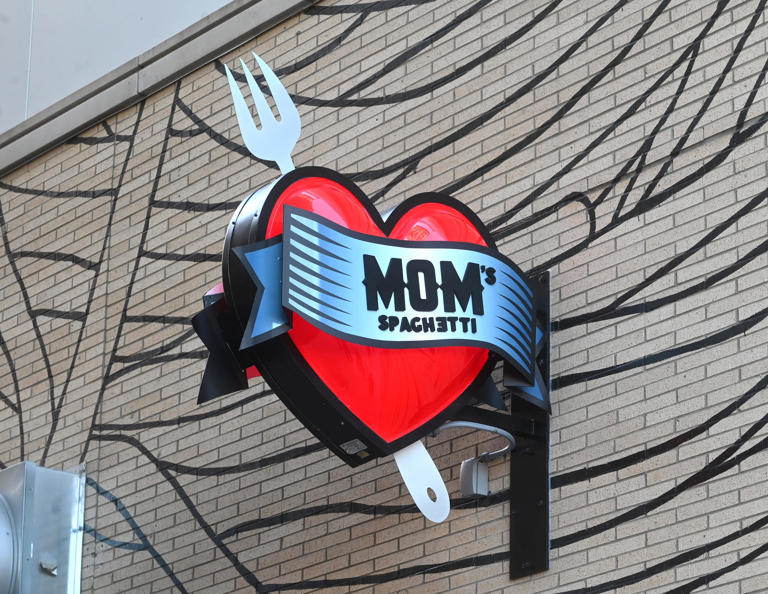 Eminem's mom's spaghetti heading to Ford Field for Sunday's Lions game