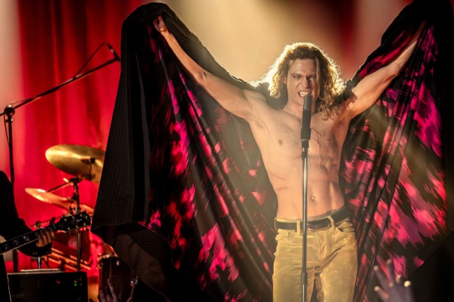 INTERVIEW WITH THE VAMPIRE, (aka INTERVIEW WITH THE VAMPIRE: THE VAMPIRE LESTAT), Sam Reid, 'Detroit', (Season 3, ep. 301, aired June 7, 2026). photo: Sophie Giraud / ©AMC / Courtesy Everett Collection