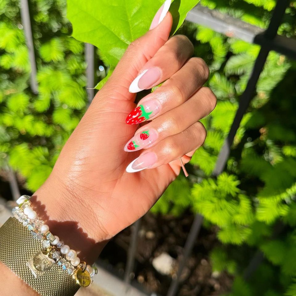 Strawberry Nails - InStyle August Nails