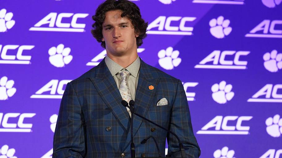 How Clemson edge rusher Will Heldt is building on 2025 in his senior season