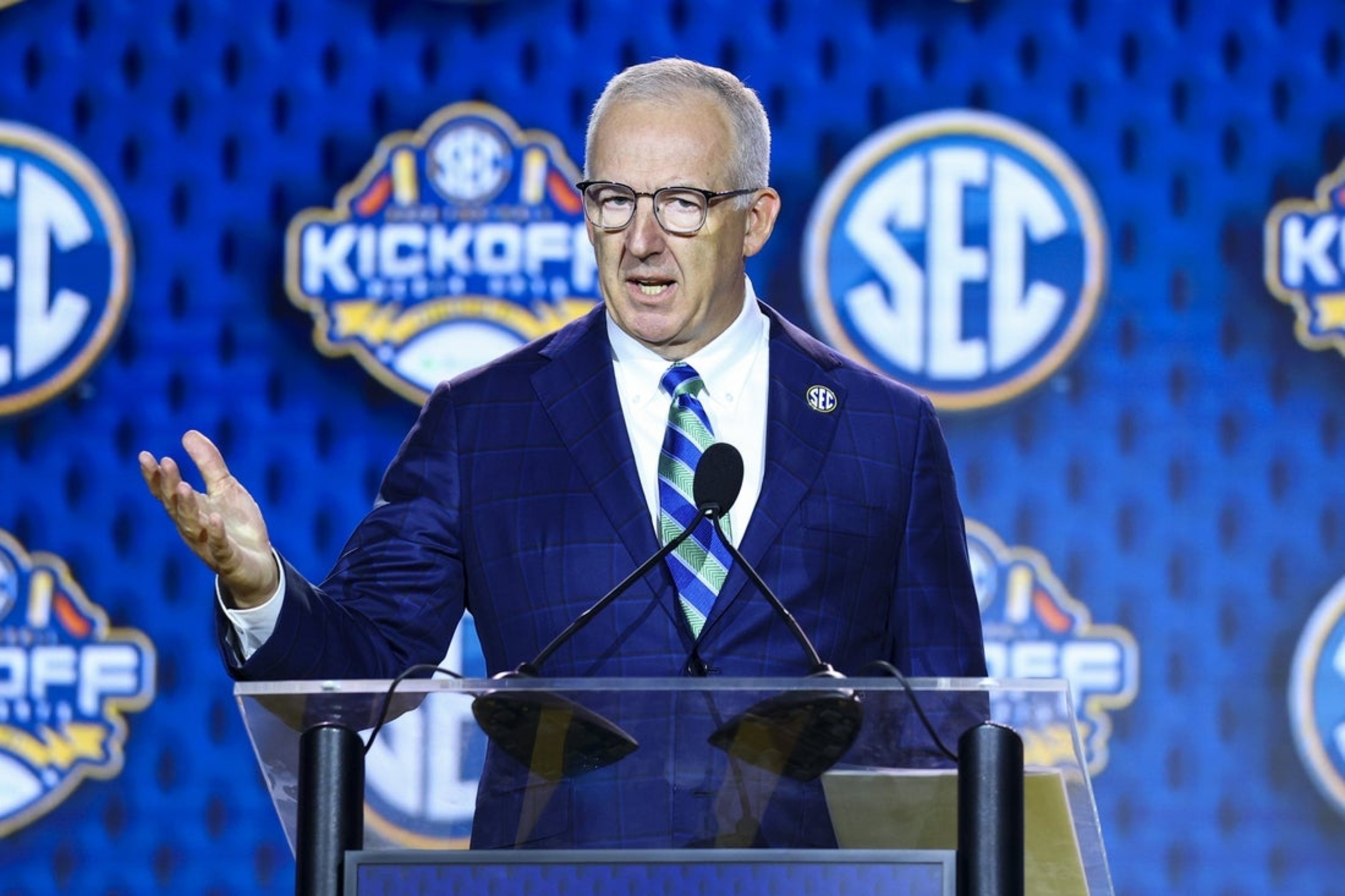 SEC notebook: Greg Sankey softens tone on breaking away from NCAA
