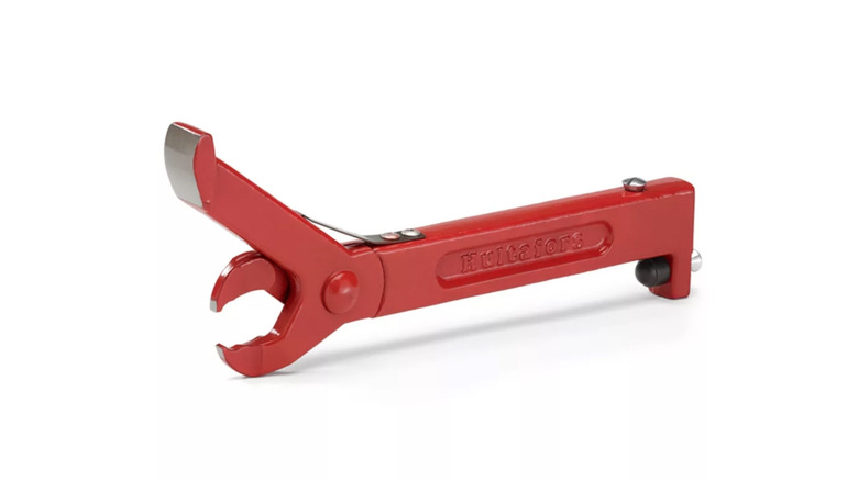 Picture showing a nail puller