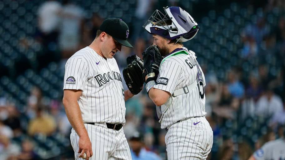 Dodgers Acquiring Rockies Reliever in 3-Player Trade