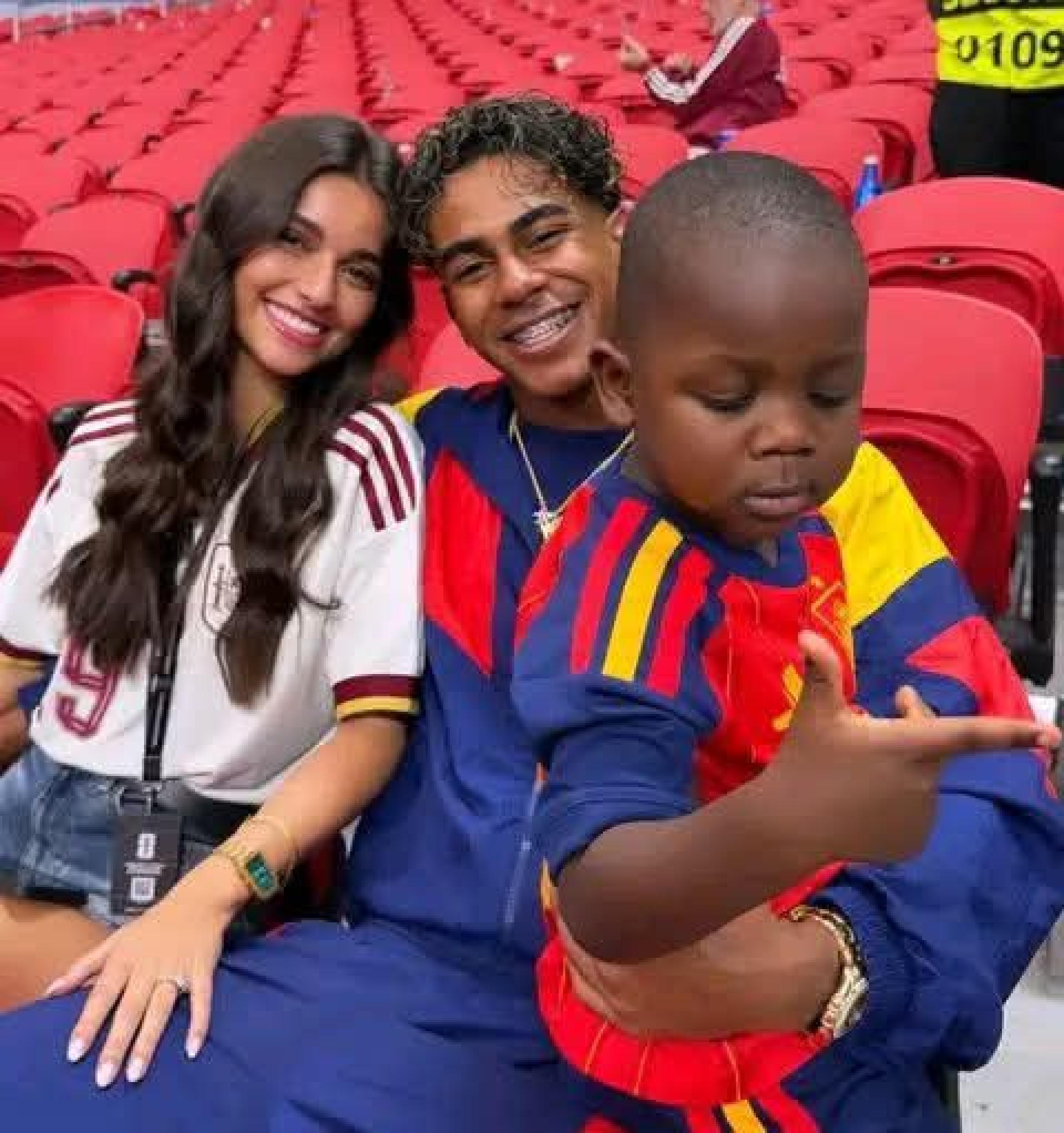 Lamine Yamal with Girlfriend