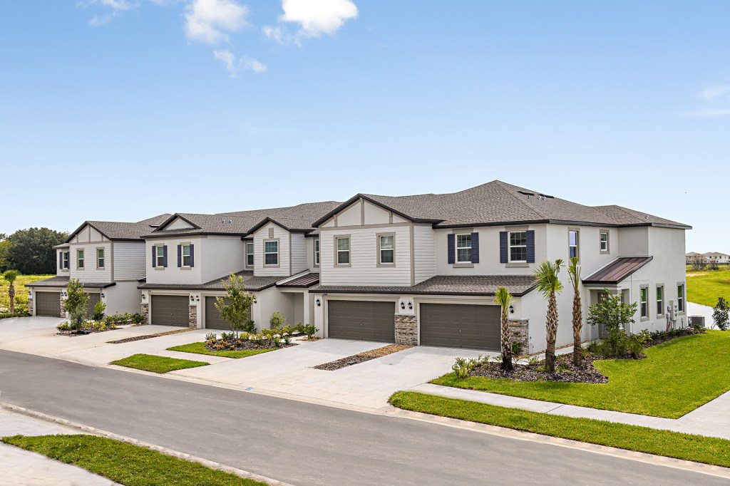 Buyers scramble to live in a Florida community home to the largest swimming pool in America