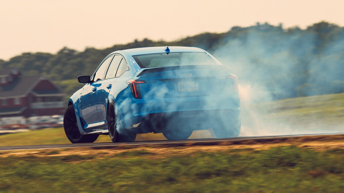 2022 Cadillac CT5 V Blackwing 9