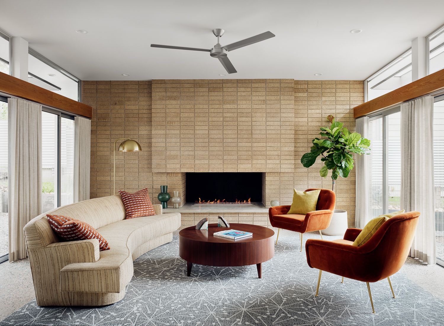 “Authenticity was very important to her,” Odom says of the client of this Dallas home. “Her family really loved the midcentury modern, so she had a lot of furniture and art in the style.”