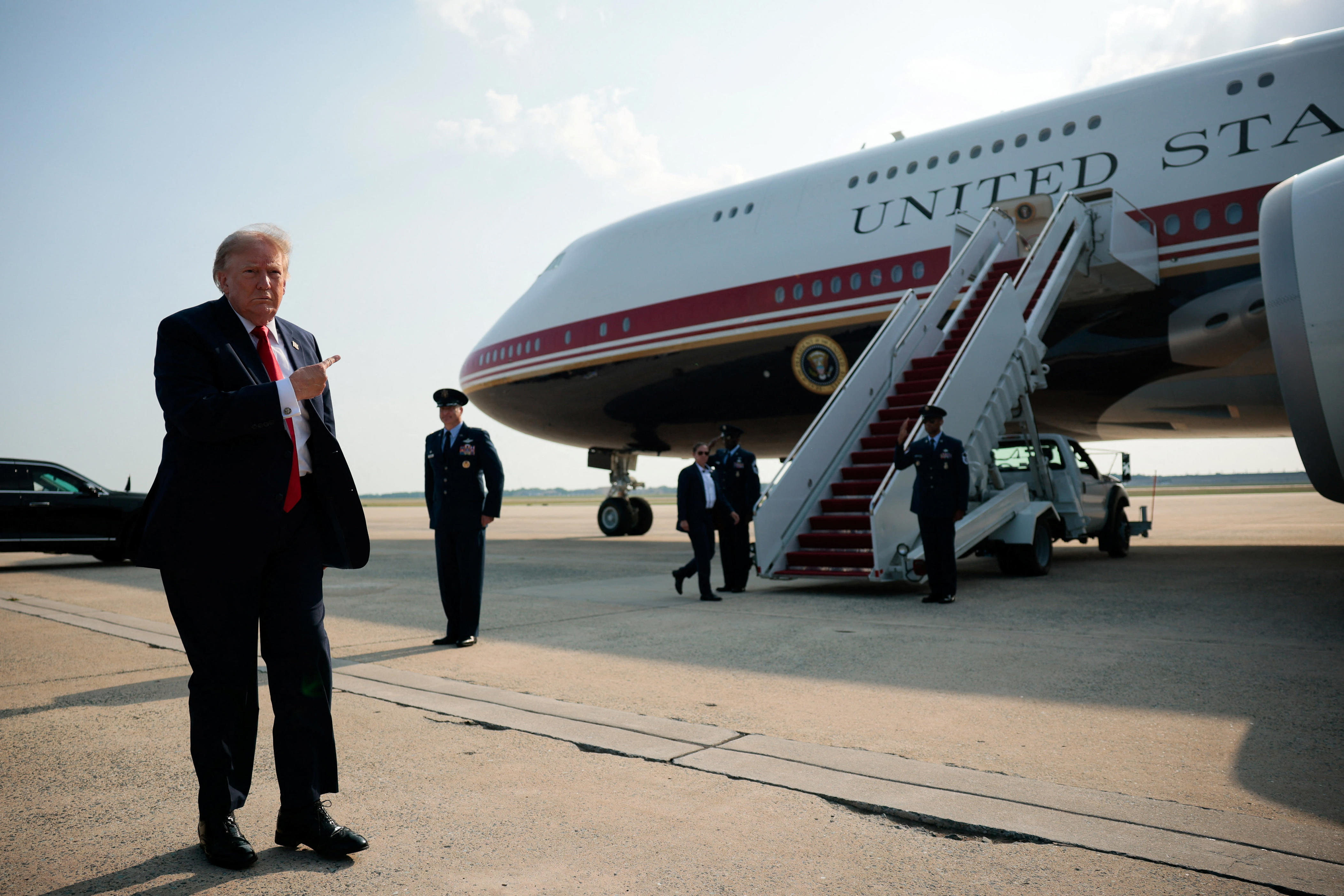 Trump eyes expanded Iran campaign as Israeli officials warn Tehran may strike Israel