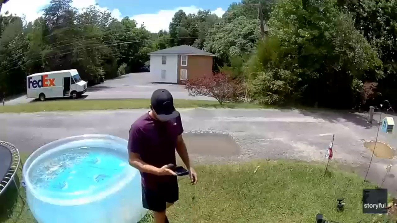 FedEx driver takes unexpected dip in Georgia pool after delivery photo ...