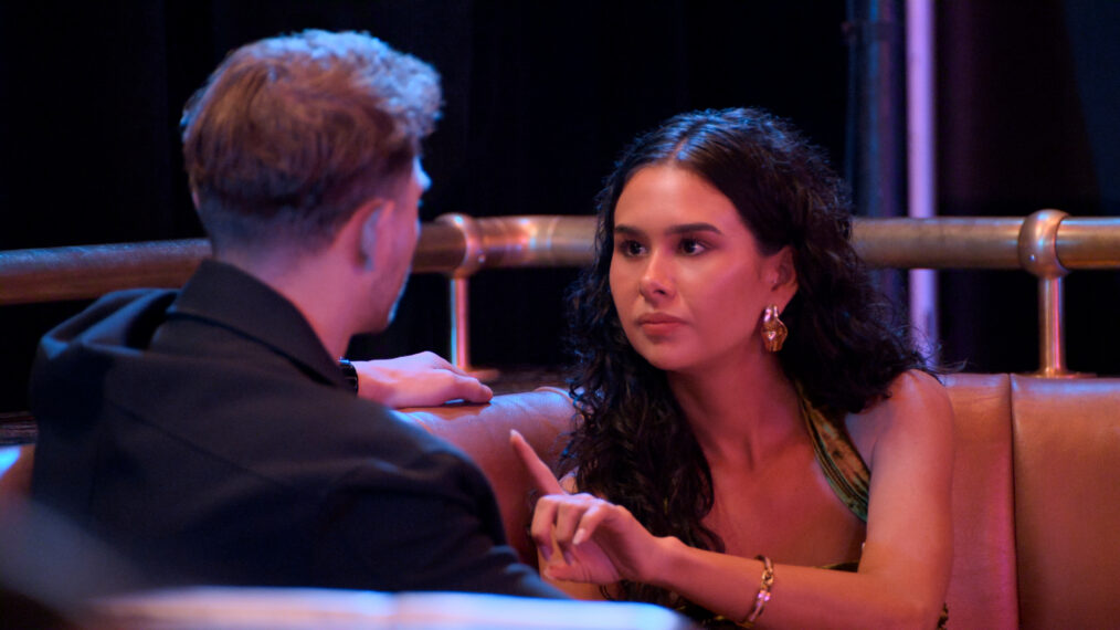 Blake Robertson, Hayley Hendrich in episode 401 of The Ultimatum: Marry or Move On