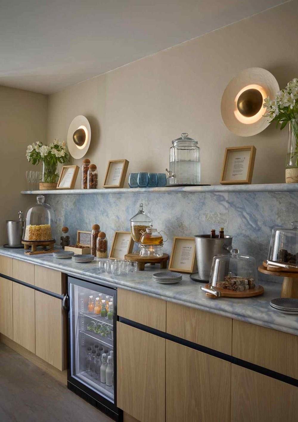 Refreshment room.jpg