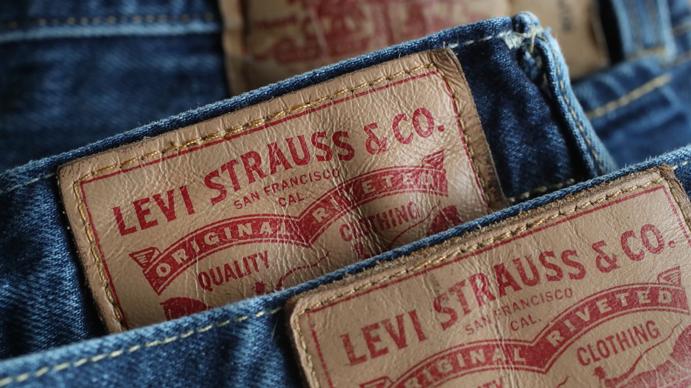 Jim Cramer Says Wall Street Is “Dead Wrong” About These 5 Beaten-Down Stocks