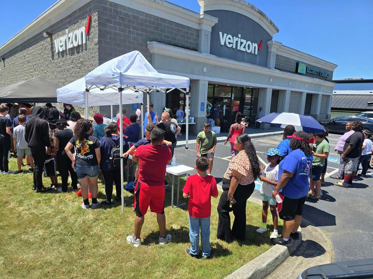 Northern Michigan families can get free backpacks this weekend