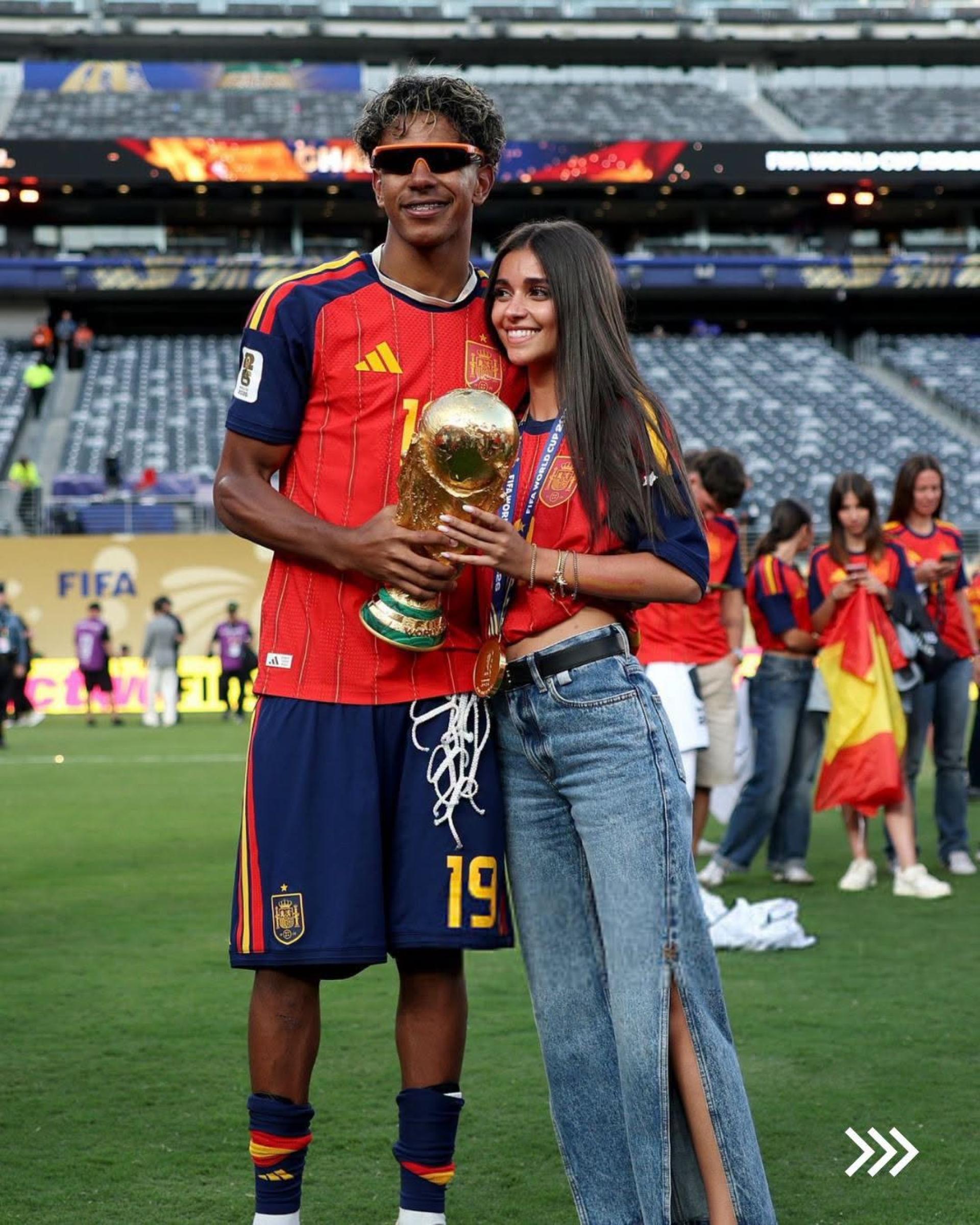 Lamine Yamal Lifts World Cup and Celebrates with Girlfriend and Young Brother