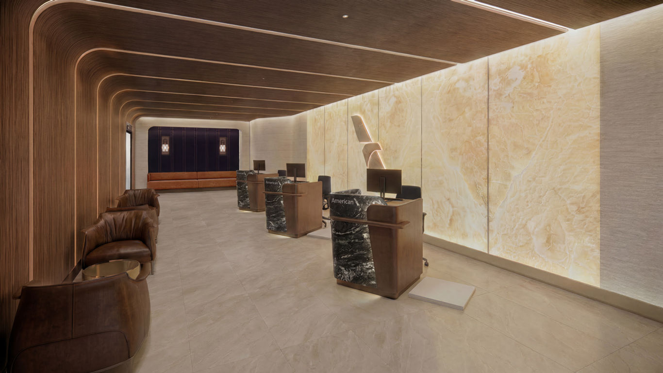 American Airlines unveils sweeping new premium spaces at Dallas Airport
